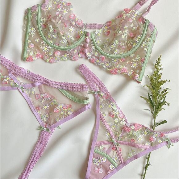 For Love and Lemons Tutti Frutti Strawberry Garter Belt S NWT Lingerie - Picture 9 of 9